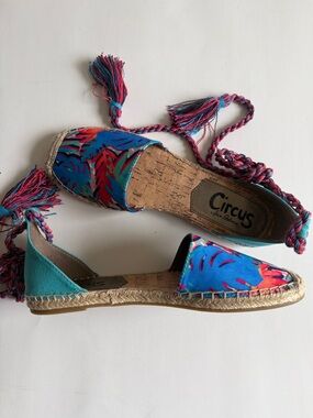 [New] Floral espadrilles